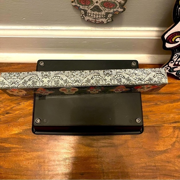 Sugar Skull Decor Bundle - Picture 3 of 13